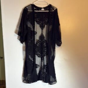 Elegant Black Lace Kimono size L/XL